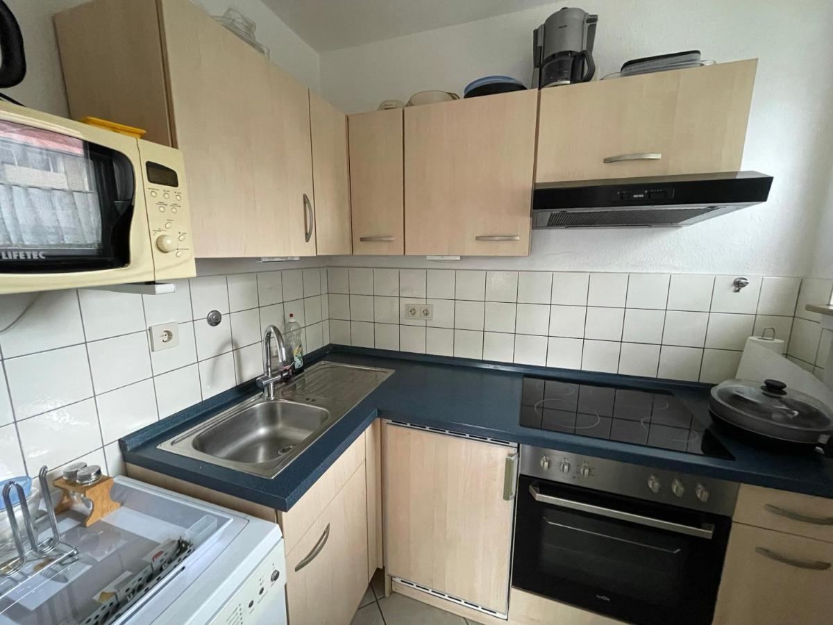 Schoene Einfache Ferienwohnung Mitten In Oldenbourg Extérieur photo