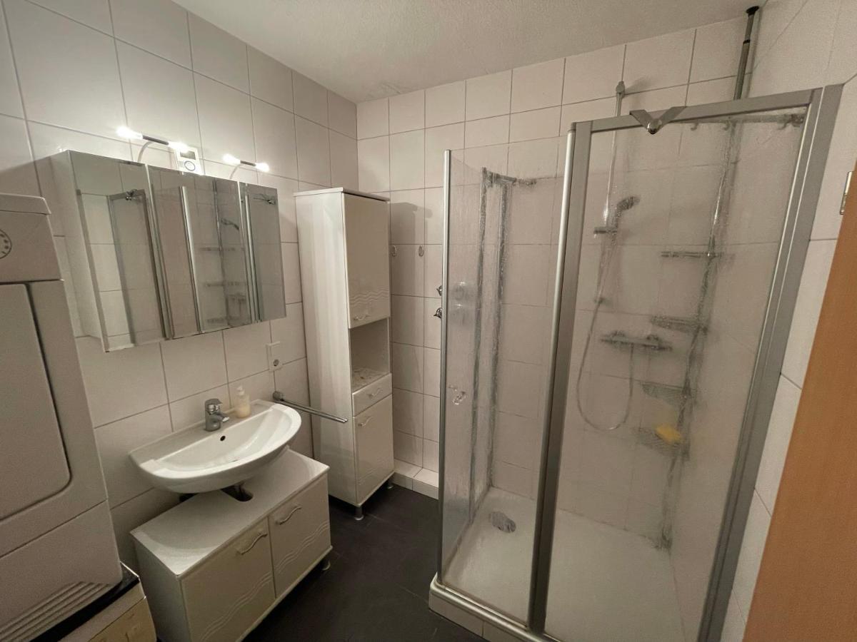 Schoene Einfache Ferienwohnung Mitten In Oldenbourg Extérieur photo